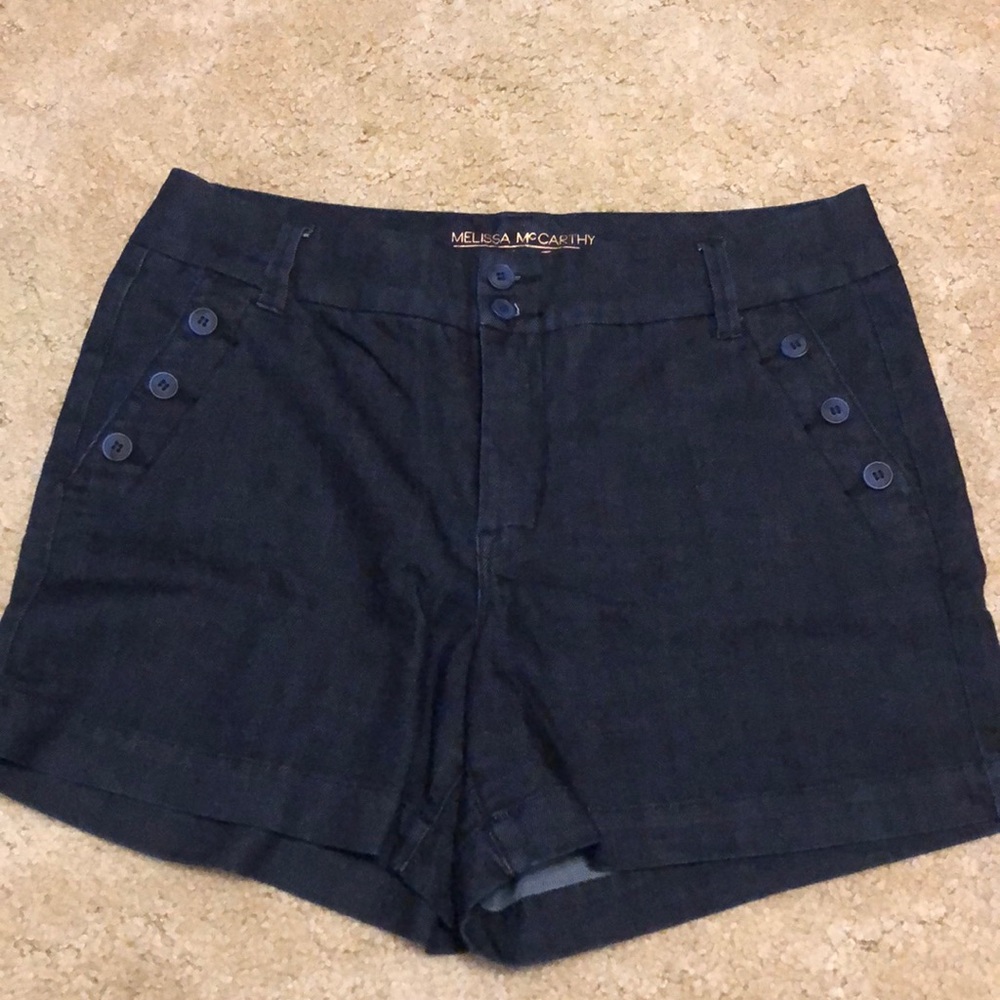 Melissa McCarthy denim shorts